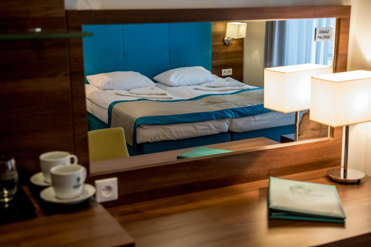 Aparthotel Przy Plazy ミエンジズドロイェ エクステリア 写真