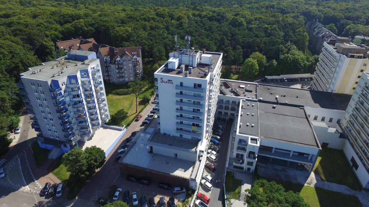 Aparthotel Przy Plazy ミエンジズドロイェ エクステリア 写真