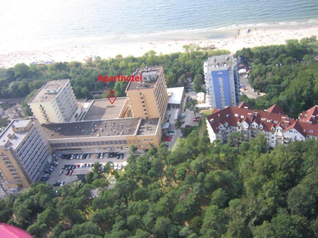 Aparthotel Przy Plazy ミエンジズドロイェ エクステリア 写真