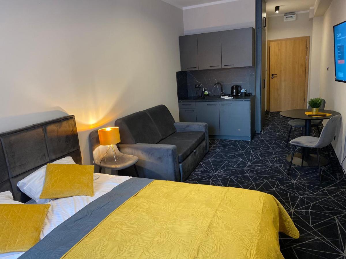 Aparthotel Przy Plazy ミエンジズドロイェ エクステリア 写真